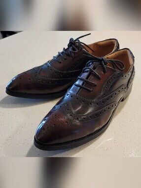 Mona Flying Women's Leather Perforated Lace-up Oxford Brogue Wingtip Shoes